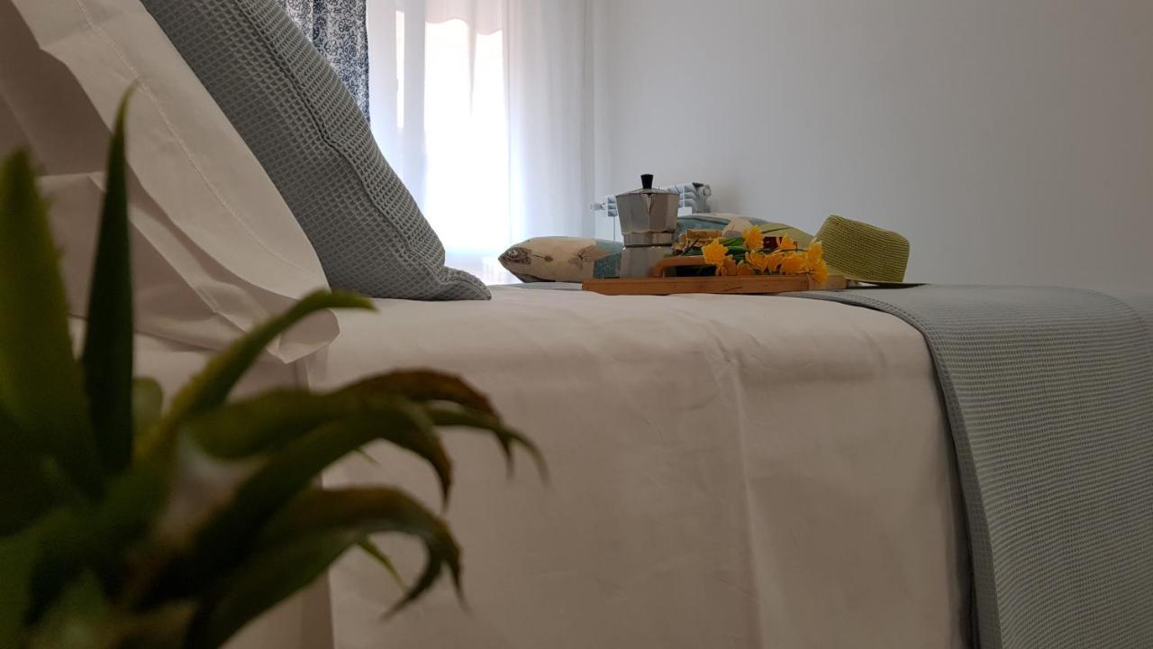 Martin Holiday Apartments Giardini-Naxos Kültér fotó
