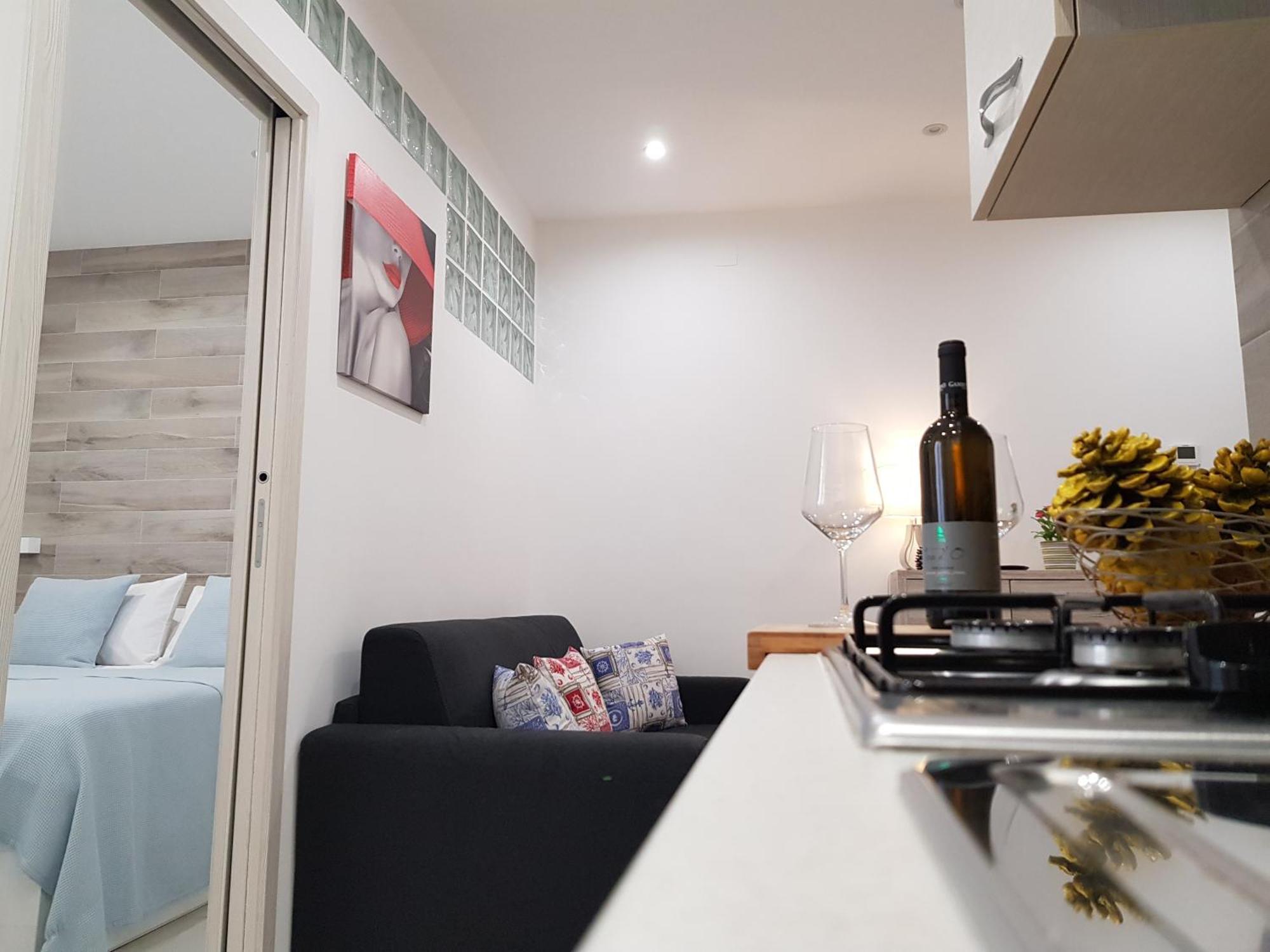 Martin Holiday Apartments Giardini-Naxos Kültér fotó